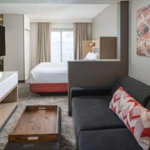 Sonesta Select Nashville Airport Suites