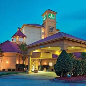 Joel Coliseum Hotels - La Quinta Inn & Suites by Wyndham Winston-Salem