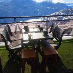 Apartment with one bedroom in Orcieres with wonderful mountain view and furnished terrace