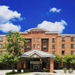 Dorton Arena Hotels - Comfort Suites Regency Park