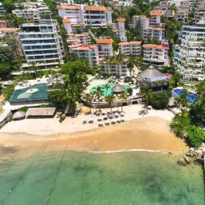 Arena GNP Seguros Hotels - Park Royal Acapulco-All Inclusive