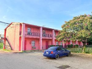 Way Side Inn by Hotel O Dallas near Fair Park Downtown hotel near Kay Bailey Hutchison Convention Center