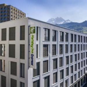 Swissporarena Luzern Hotels - Holiday Inn Express Luzern - Kriens