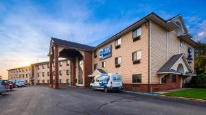 Best Western Airport Inn Warwick, Warwick