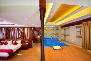 Lake Canopy Alleppey, Alleppey