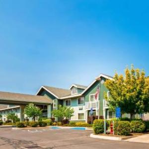 Best Western Rose Quartz Inn