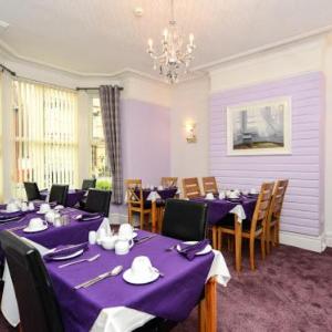 Hotels near Rhyl Events Arena - Berwyn Guest House