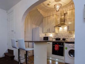 Shaftesbury Apartment, Leeds