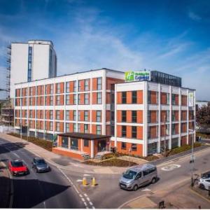 Exeter Corn Exchange Hotels - Holiday Inn Express Exeter - City Centre