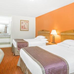 Hotels near Patriot Park Sumter - SureStay Hotel by Best Western Manning
