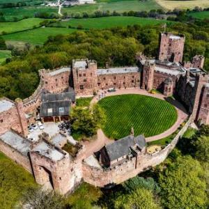 Hotels near Bolesworth Castle Tattenhall - Peckforton Castle