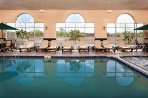 Country Inn & Suites by Radisson, Milwaukee West (Brookfield), WI, Brookfield