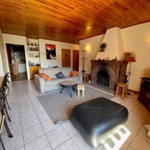Appartement de 3 pièces avec balcon cheminée et Wifi à La Clusaz - FR-1-459-99