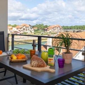 Superbe appartement neuf à deux pas de la plage avec balcon et parking privé à Capbreton - FR-1-239-387