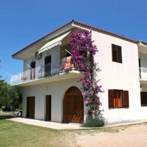 Apartments with parking space Makarska - 6768