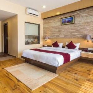 Hotel Queens Park