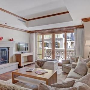 3 BR Luxury Ritz-Carlton Condo with Mountain Views