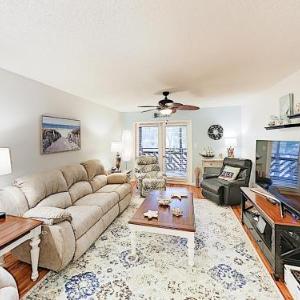 Heron Pointe 2BR Condo #A7