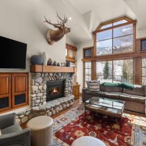3BR 35BA Townhome Steps to Beaver Creek Village & Lifts