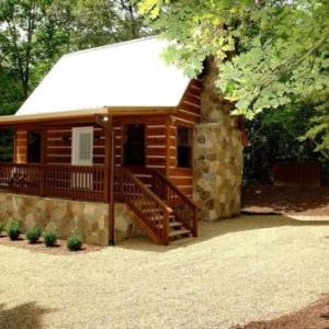 Mountain Laurel Cabin