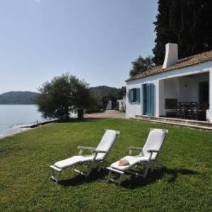 Messonghi Luxury Villas Corfu