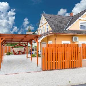 Holiday Home Balaton H453-1