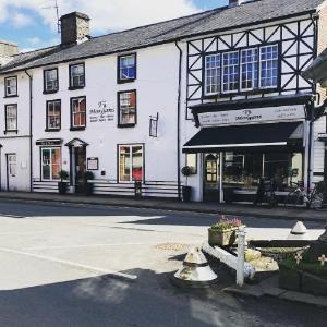 Ty Morgan's, Llanwddyn
