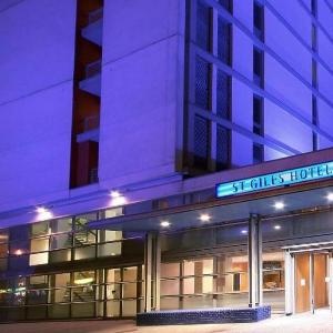 Hotels near Kempton Park Racecourse - St Giles Heathrow - A St Giles Hotel