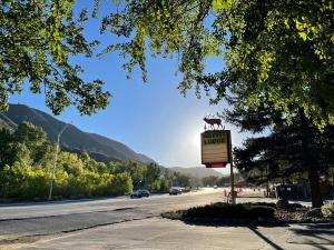 Wapiti Lodge, Durango