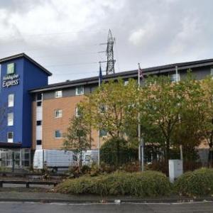 Luna Springs Birmingham Hotels - Holiday Inn Express Birmingham Star City