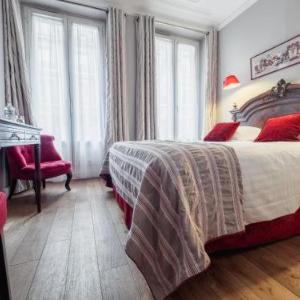 Hotels near Salle Pleyel Paris - New Orient Hotel