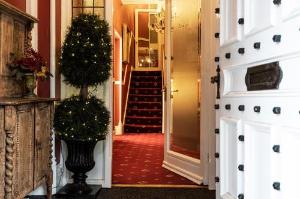 Lonsdale House, Bowness on Windermere