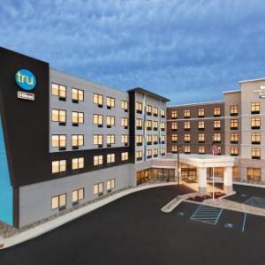 Hotels near Funny Bone Albany - Tru By Hilton Albany Crossgates Mall NY