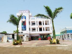 Hotel Utsav, Shirdi
