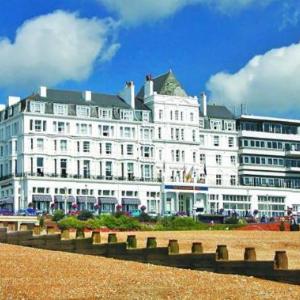 Hotels near Congress Theatre - Cavendish Hotel