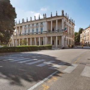 Vicenza Wooden Loft