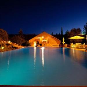 La Pilar Petit Chalets