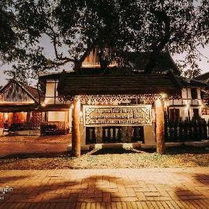 Royal Peacock Boutique Hotel