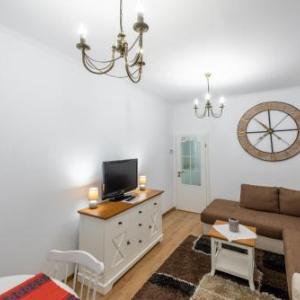 Gong Apartments