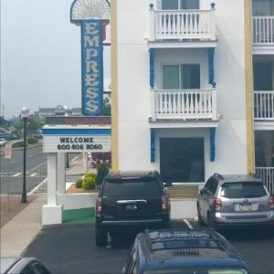 Empress Motel