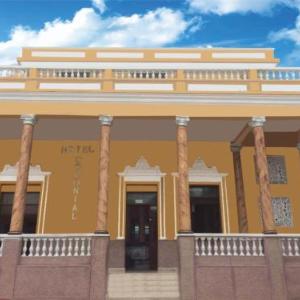 Hotel Colonial Inn