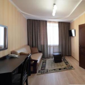 Kristall Hotel
