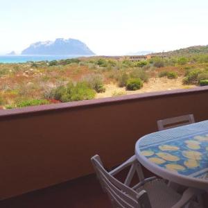 Apartment with one bedroom in Olbia with wonderful sea view and enclosed garden 300 m from the beach