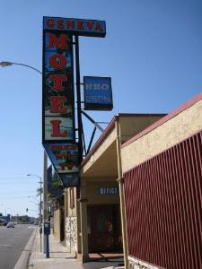 Geneva Motel, Inglewood