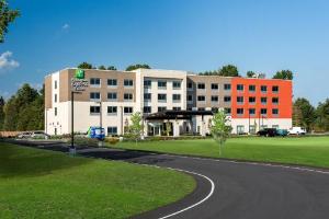 Holiday Inn Express Queensbury-Lake George Area, Lake George
