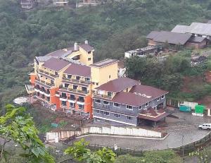 Antariksh Retreat, Kolvan
