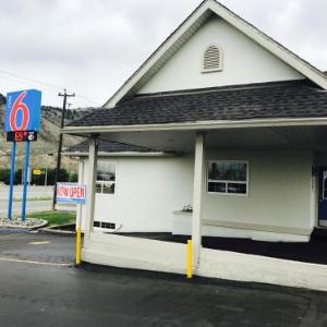 Motel 6-Kamloops BC