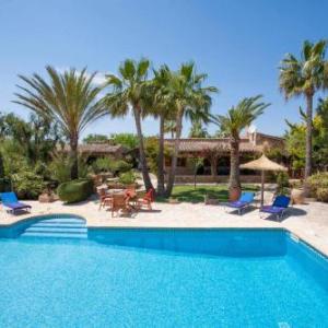 Cala Ferrera Villa Sleeps 4 Pool WiFi