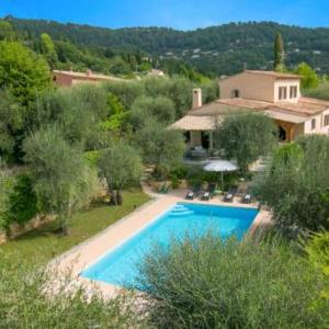 Saint-Marc-Jaumegarde Villa Sleeps 8 Pool Air Con