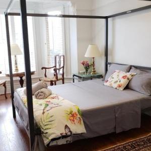 Vancouver Hideaway Guesthouse